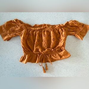 100% cotton Charlotte Russe Terracotta Crop Tie Front Blouse EUC Size XS